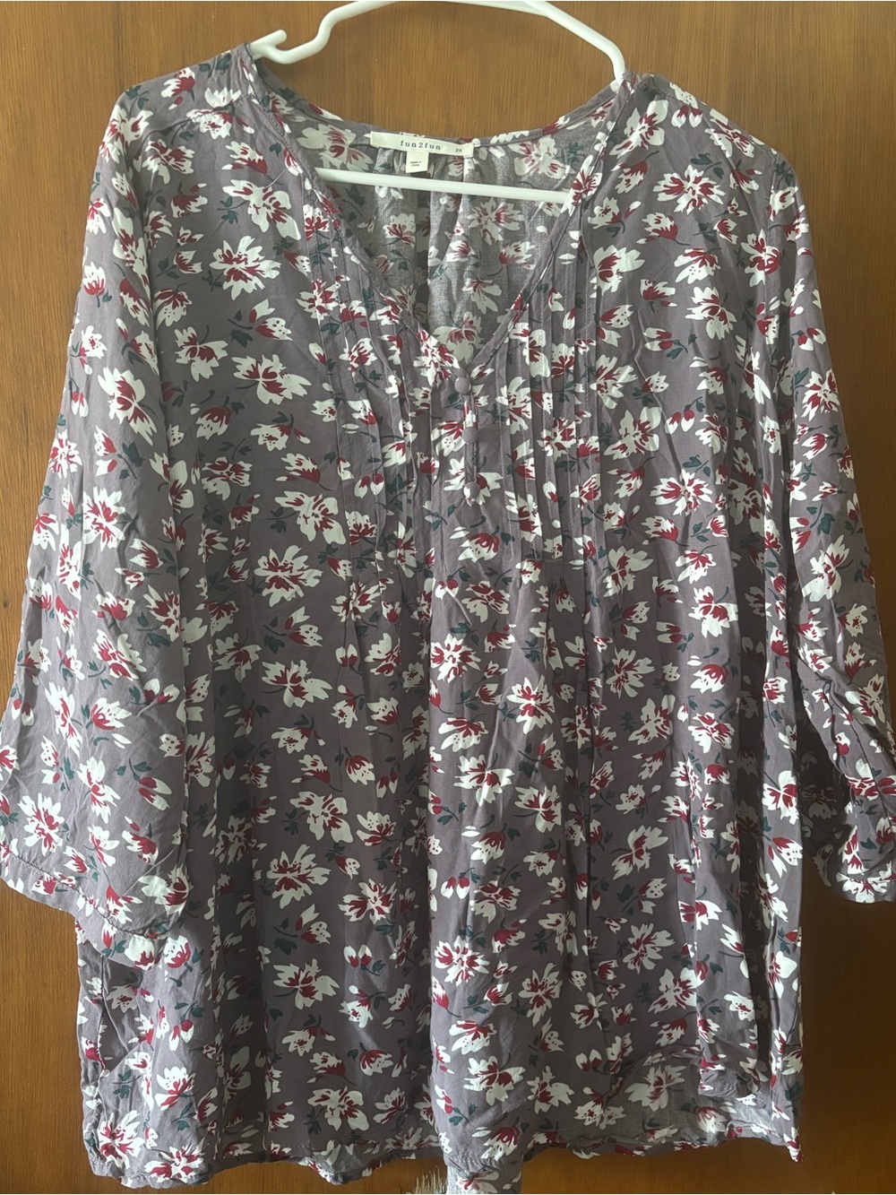 Gray Floral 3/4 Sleeve Blouse with White & Burgundy Fall flowy Flowers size 2x